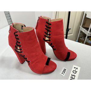 Womans Excellent Condition GX By Gwen Stefani Misaki Ankle Boots 9 Red Black